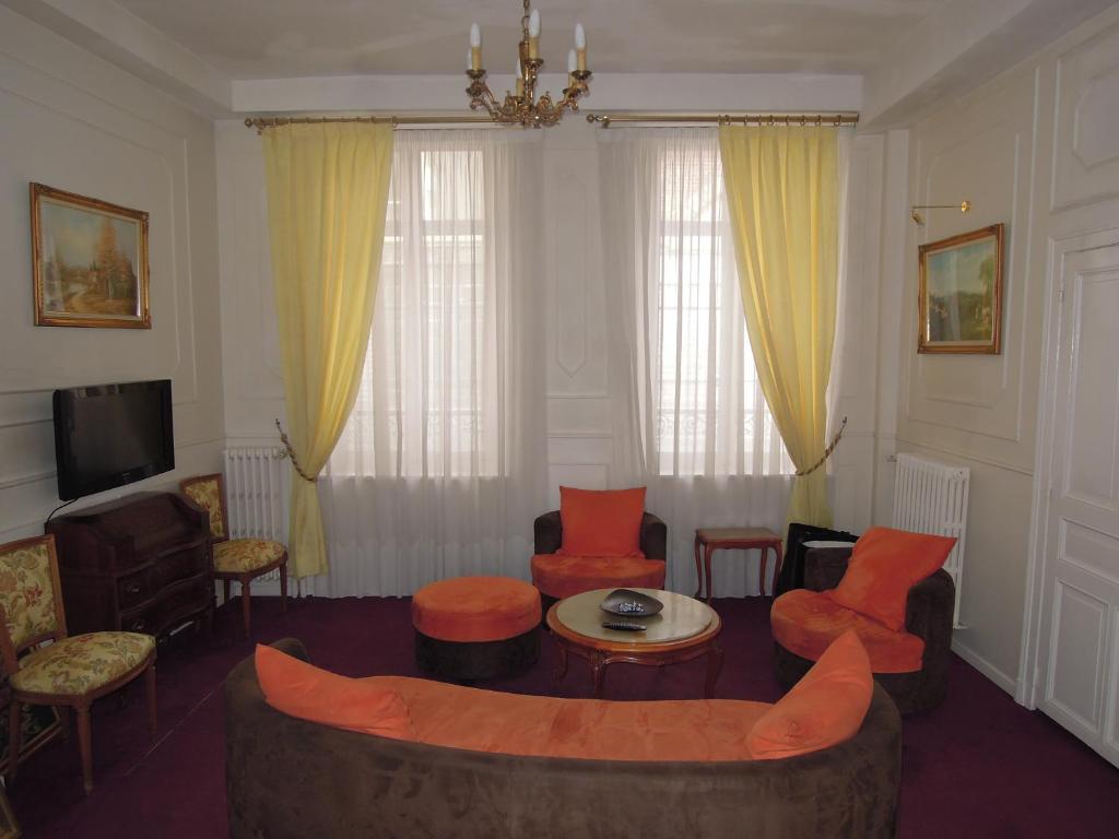 Hotel Memorial Saint-Quentin  Exterior photo